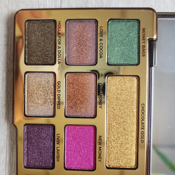 Too Faced Chocolate Gold Bar Ultra Rare Eyeshadow Palette BNWT. - Picture 8 of 9